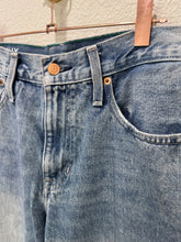 Load image into Gallery viewer, J. Crew Slouchy Boyfriend Jeans