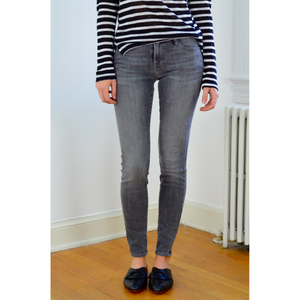 FRAME Le Skinny de Jeanne Chambers Grey Low Rise Skinny Jeans