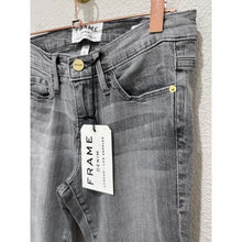 Load image into Gallery viewer, FRAME Le Skinny de Jeanne Chambers Grey Low Rise Skinny Jeans